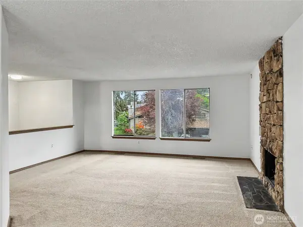 1712 Olympia AVE SE, Renton, WA 98058