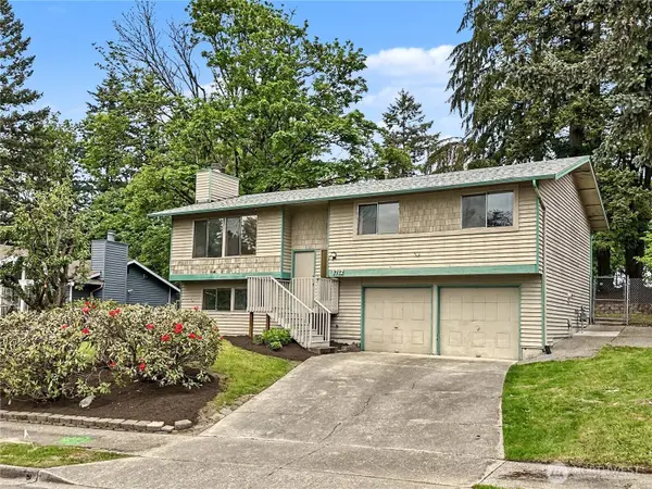 1712 Olympia AVE SE, Renton, WA 98058