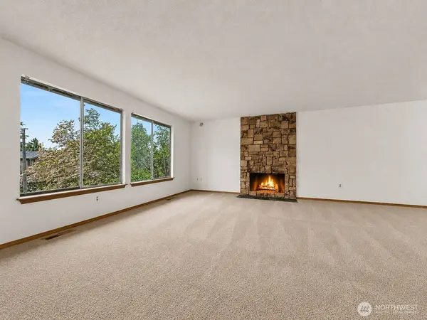 1712 Olympia AVE SE, Renton, WA 98058