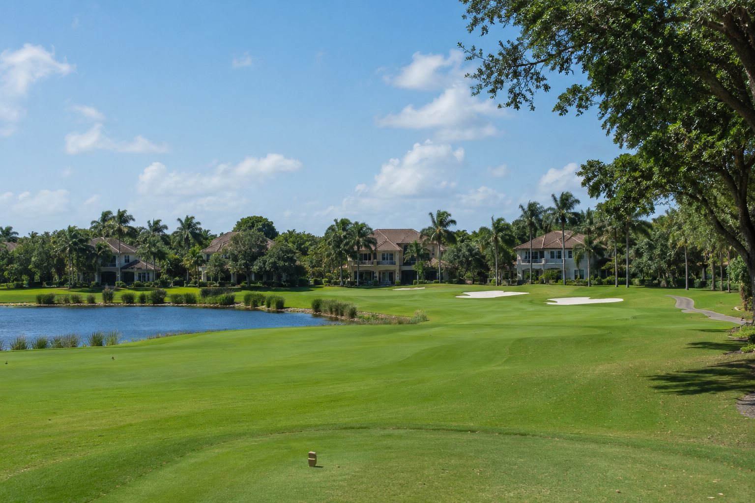 Golf course community in Weston FL representing luxury home values in 2026