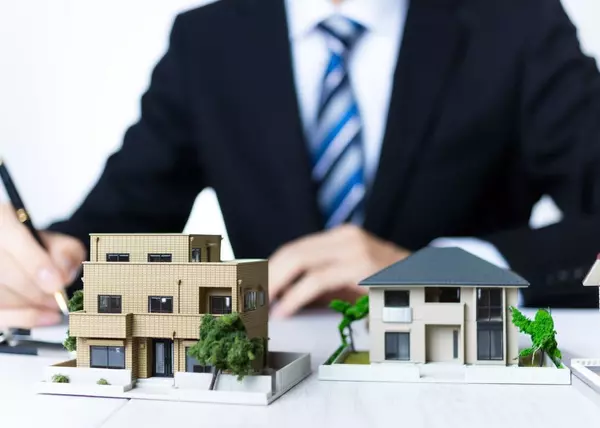 Top Mistakes to Avoid in Selling Luxury Real Estate,Denice Landaeta