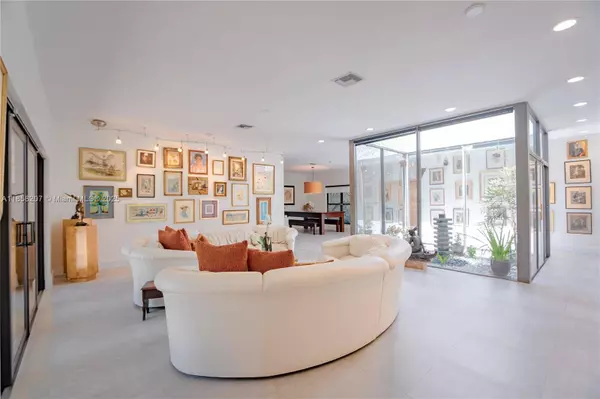 510 Birchwood Way, Weston, FL 33326