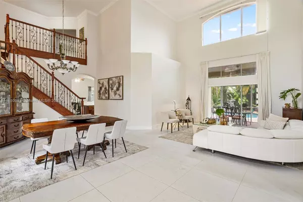 15998 SW 3rd St, Pembroke Pines, FL 33027