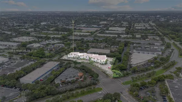 10300 NW 53rd St, Sunrise, FL 33351