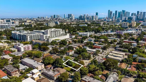 1101 NW 5th St, Miami, FL 33128