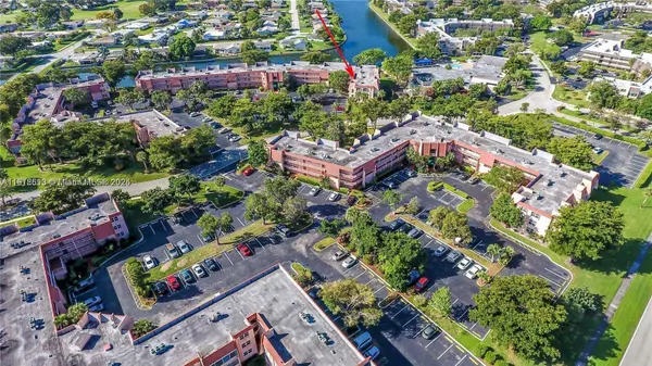 9150 Lime Bay Blvd #212, Tamarac, FL 33321