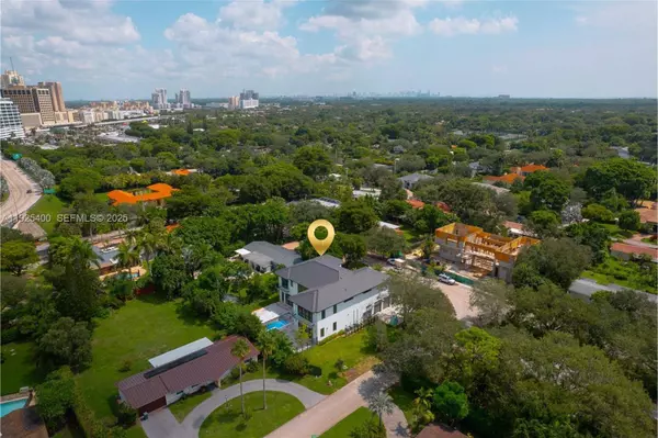 9840 SW 73rd Ct, Pinecrest, FL 33156