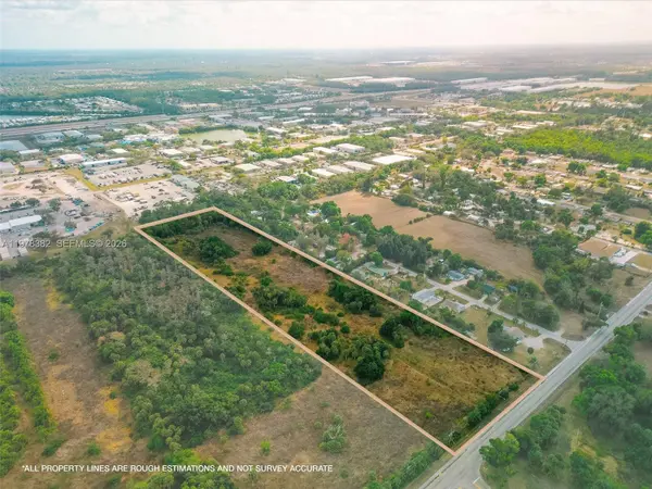 621 Ortiz Ave, Fort Myers, FL 33905