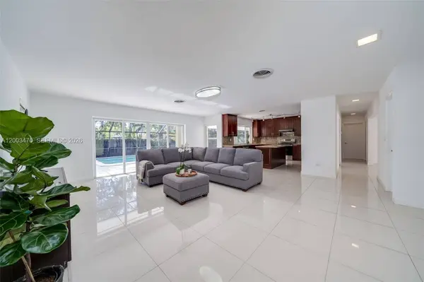 13100 SW 81st Ave, Pinecrest, FL 33156