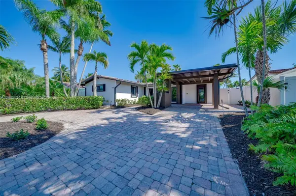 1704 SW 5th Ct, Fort Lauderdale, FL 33312