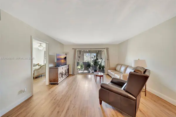 701 SW 128th Ave #207F, Pembroke Pines, FL 33027