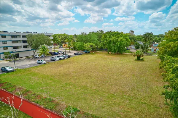 0 N 61  Avenue, Hollywood, FL 33024