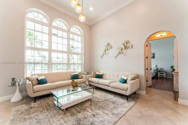 2708 Meadowood Dr #2708, Weston, FL 33332
