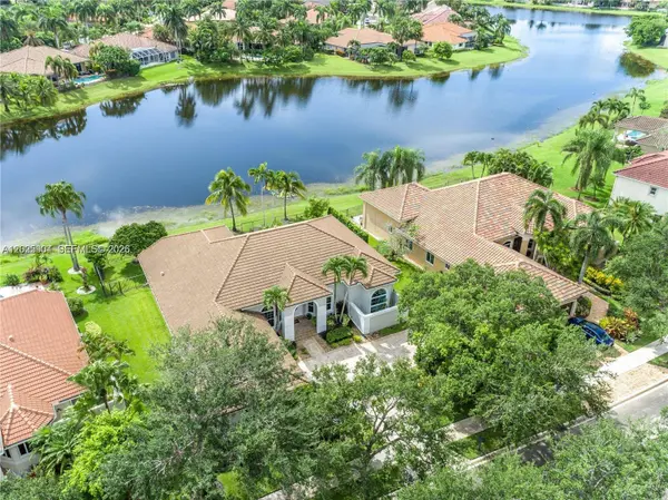 2708 Meadowood Dr #2708, Weston, FL 33332