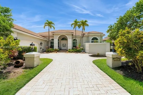 2708 Meadowood Dr #2708, Weston, FL 33332