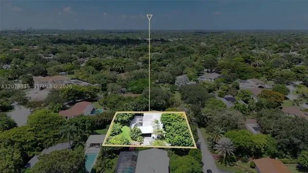 7765 SW 133rd Ter, Pinecrest, FL 33156