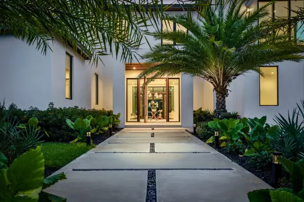 Luxury home entrance in South Florida