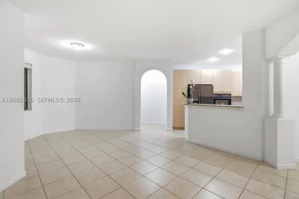 2890 Kinsington Cir #22-1, Weston, FL 33332