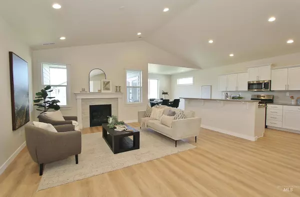 7615 W Itasco Dr, Boise, ID 83709