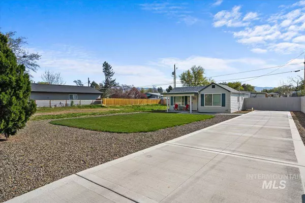 2222 S Atlantic St, Boise, ID 83705