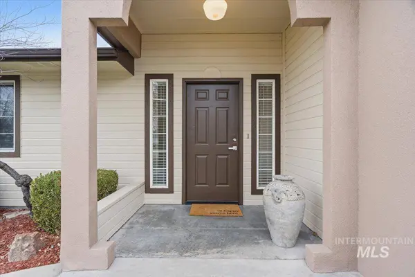 8864 W Mediterranean Ct, Boise, ID 83709