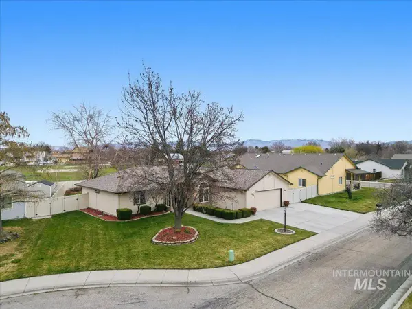 8864 W Mediterranean Ct, Boise, ID 83709
