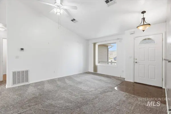 5605 Buckboard Ave, Caldwell, ID 83607