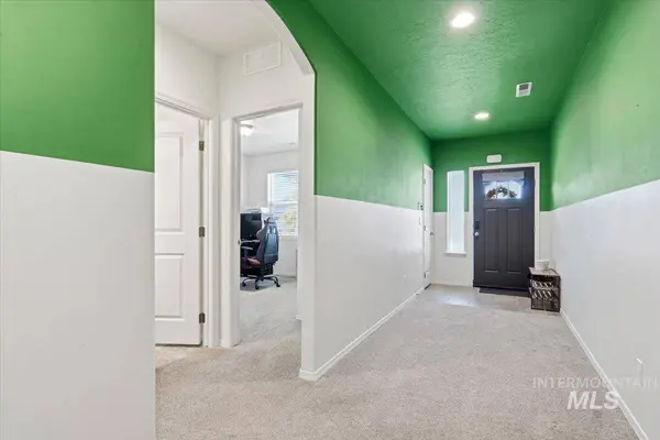 2301 W Skylar St, Nampa, ID 83686