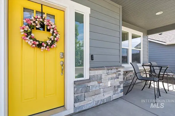 2301 W Skylar St, Nampa, ID 83686