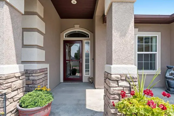 726 W Arbor Pointe Way, Nampa, ID 83686