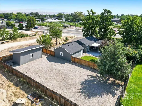 3029 N Maple Grove Rd