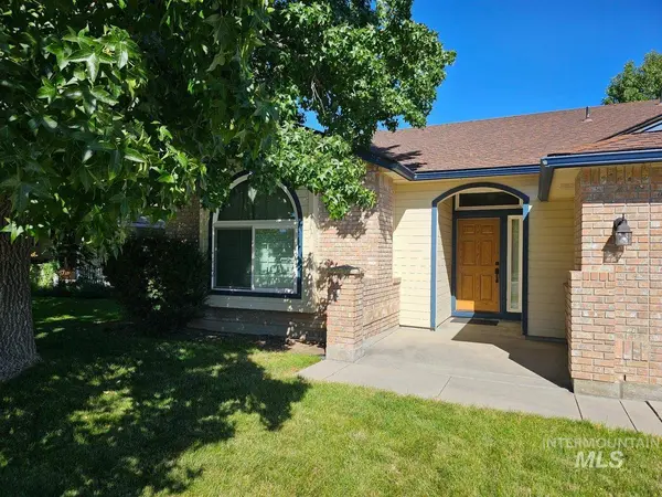 2594 N Valmet Pl, Meridian, ID 83646