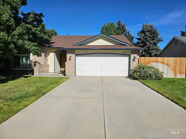 2594 N Valmet Pl, Meridian, ID 83646