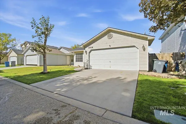 2508 E Cinnamon Lane, Nampa, ID 83687
