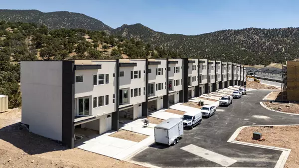 665 E 2015 N Fiddler Cove #DEVELOPED 8 Plex Pads, Cedar City, UT 84721