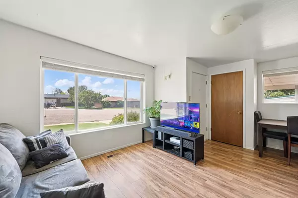 495 & 497 S 300 E, Cedar City, UT 84720