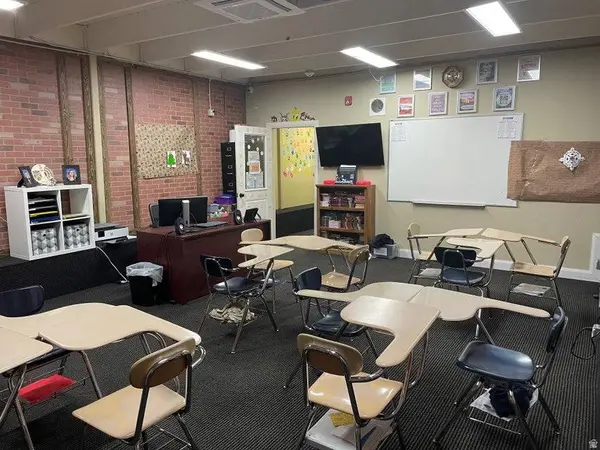 246 E FIDDLERS CANYON RD, Cedar City, UT 84721