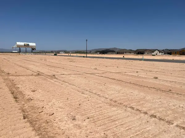 5105 N 75 E #207, Enoch, UT 84721