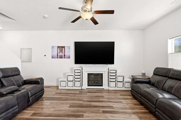 1457 W TOPAZ DR ##B, Cedar City, UT 84720