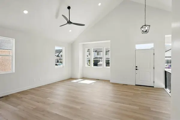 702 S Liberty Cove DR, Cedar City, UT 84720
