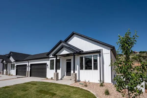 702 S Liberty Cove DR, Cedar City, UT 84720