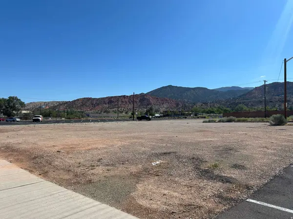 240 N 100 E, Cedar City, UT 84721