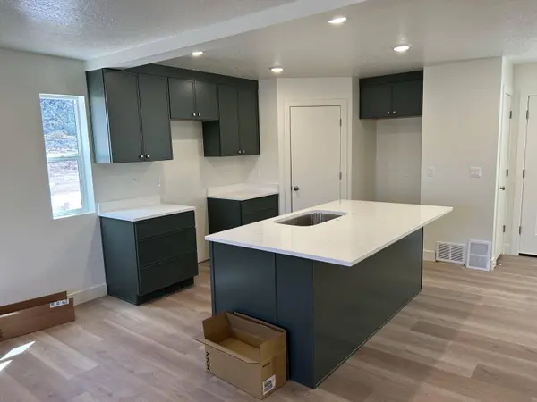 920 S 25 E 22A, Cedar City, UT 84720
