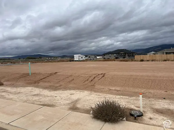 5160 N 75 E #215, Enoch, UT 84721