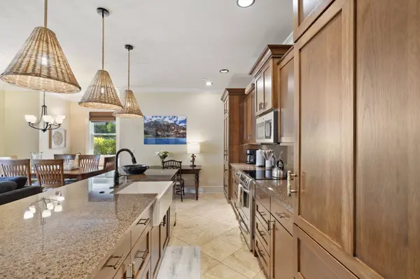 2373 HOOHU RD #B111, Koloa, HI 96756