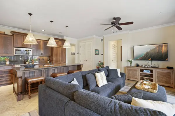 2373 HOOHU RD #B111, Koloa, HI 96756