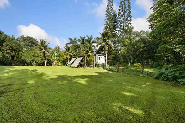 6409-A OPAEKAA RD #2, Kapaa, HI 96746
