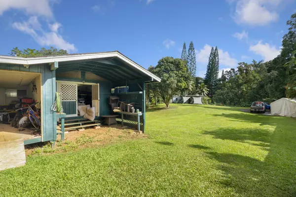 6409-A OPAEKAA RD #2, Kapaa, HI 96746