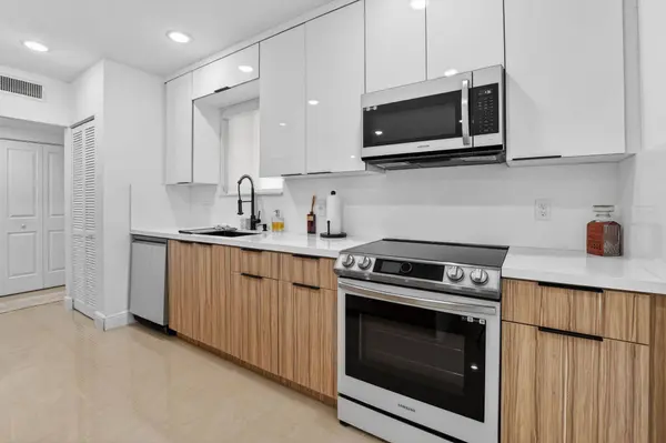 6335 Longboat LN W #E104, Boca Raton, FL 33433