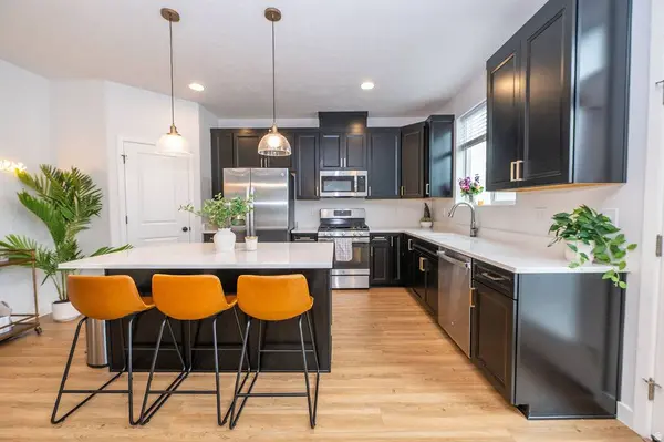 6908 S MT MEEK DR W #202, West Jordan, UT 84081